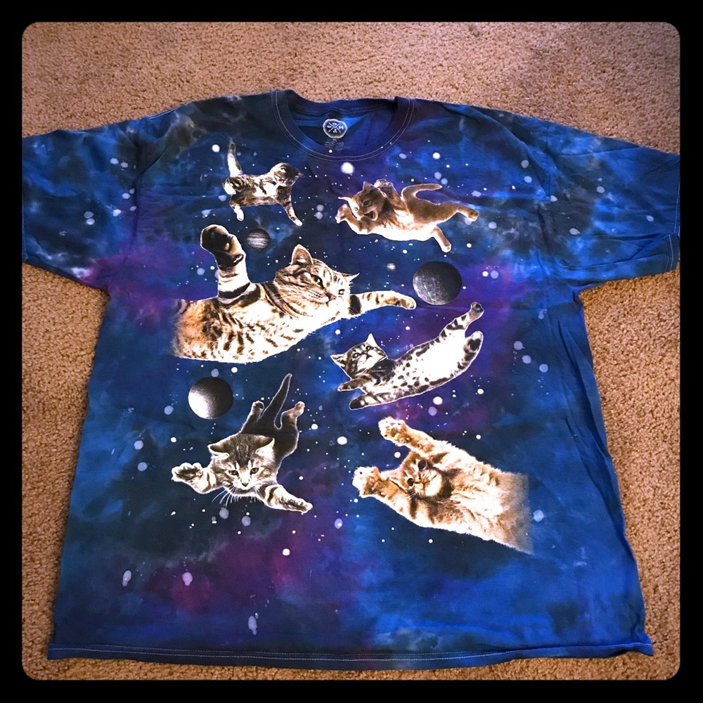 Galaxy Kittens Novelty Tee Shirt